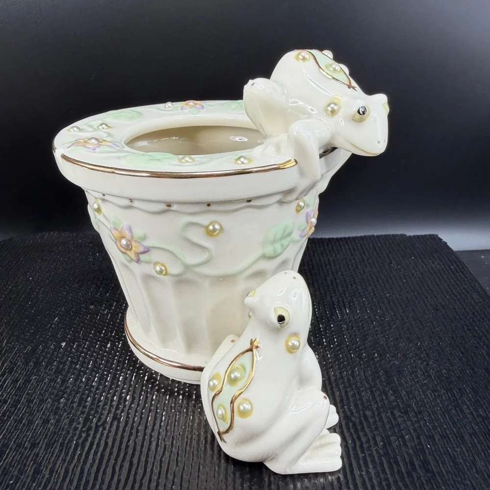 Lenox Porcelain Frog Planter Ivory Gold Trim Faux Pearl Floral Garden Decor READ